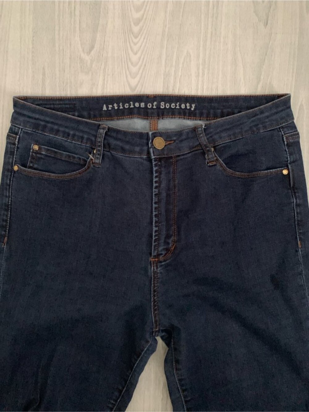 Articles of Society Flare Jeans - Picture 5 of 10
